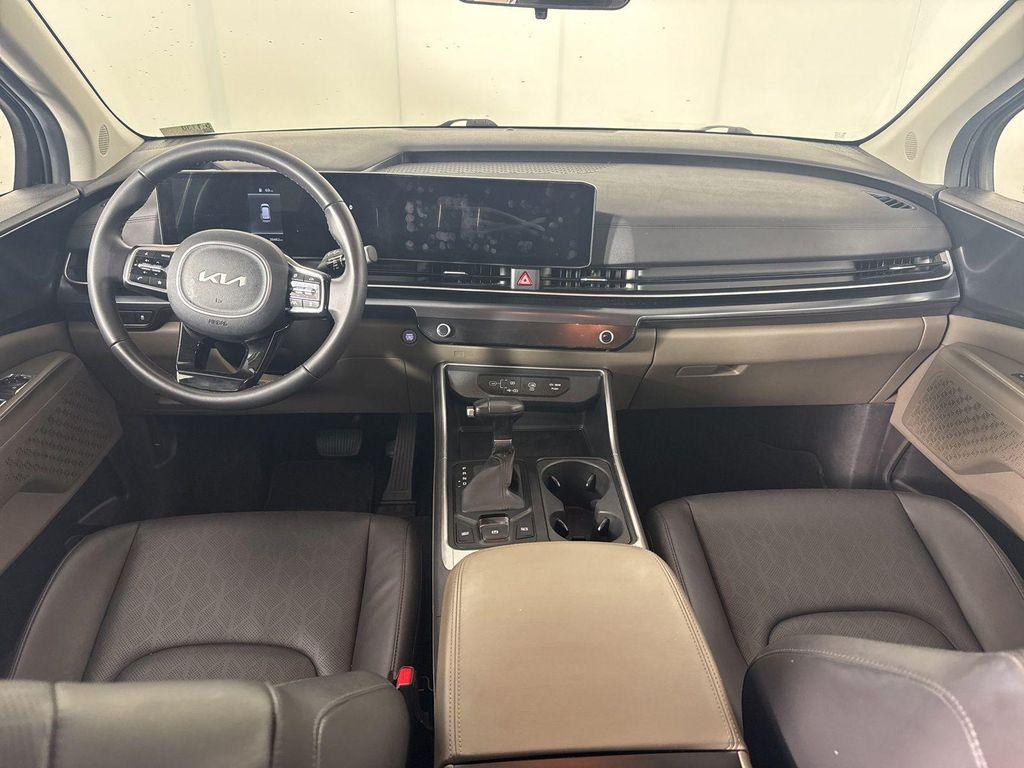 used 2025 Kia Carnival car, priced at $31,991