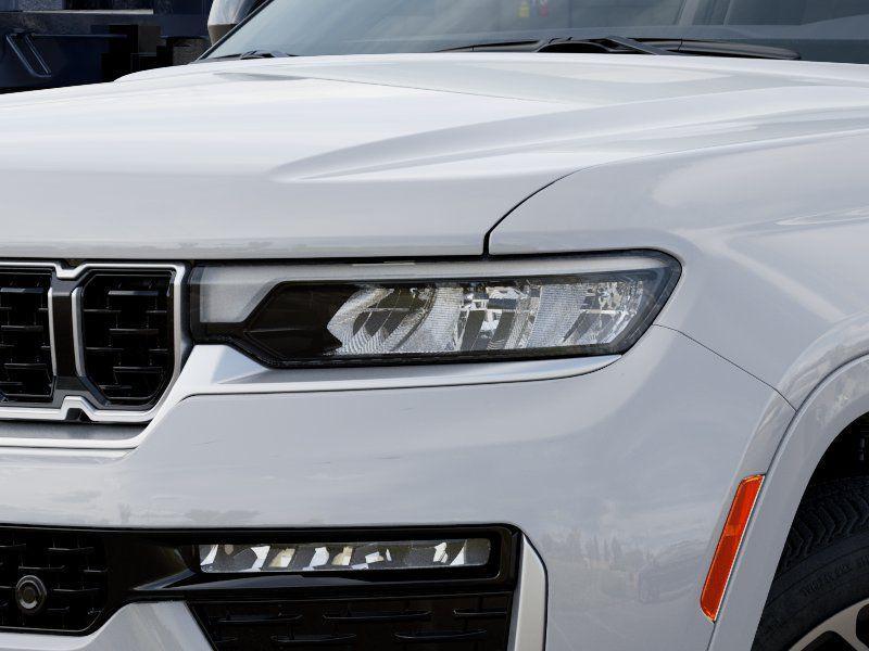 new 2026 Jeep Grand Cherokee car, priced at $57,840
