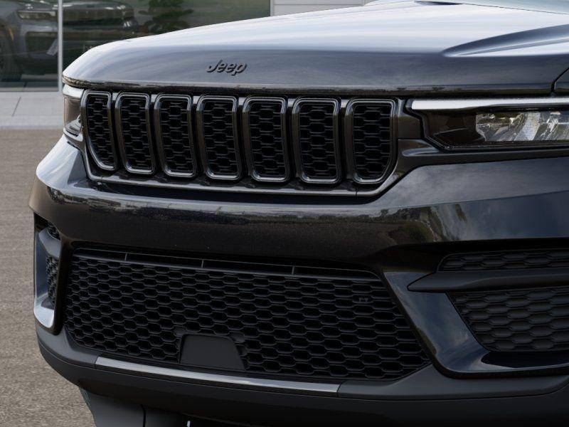 new 2025 Jeep Grand Cherokee car, priced at $37,225