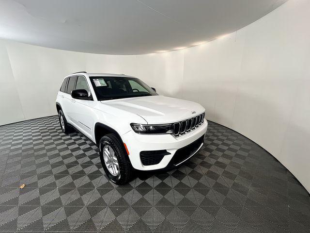 new 2025 Jeep Grand Cherokee car, priced at $33,675