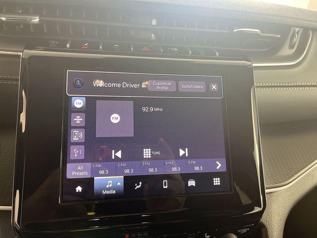 new 2025 Jeep Grand Cherokee car, priced at $33,675