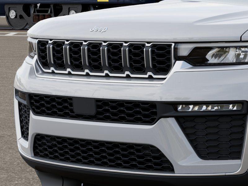 new 2026 Jeep Grand Cherokee car, priced at $44,065