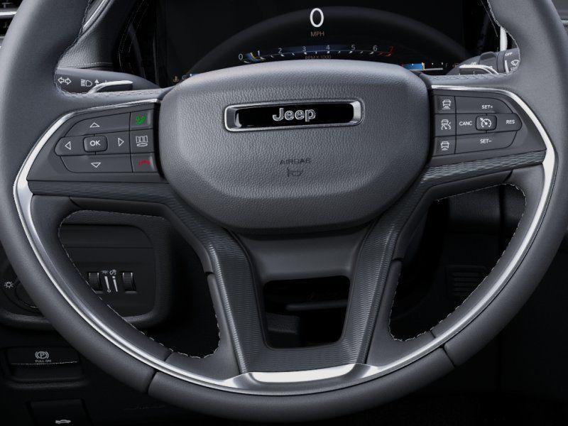 new 2025 Jeep Grand Cherokee car, priced at $37,580