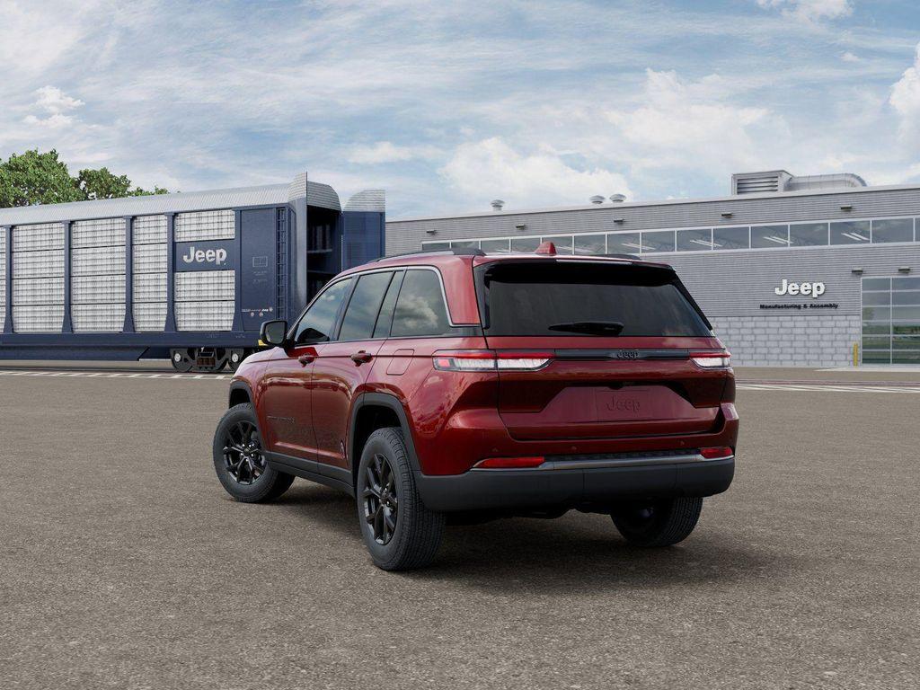 new 2026 Jeep Grand Cherokee car, priced at $41,100