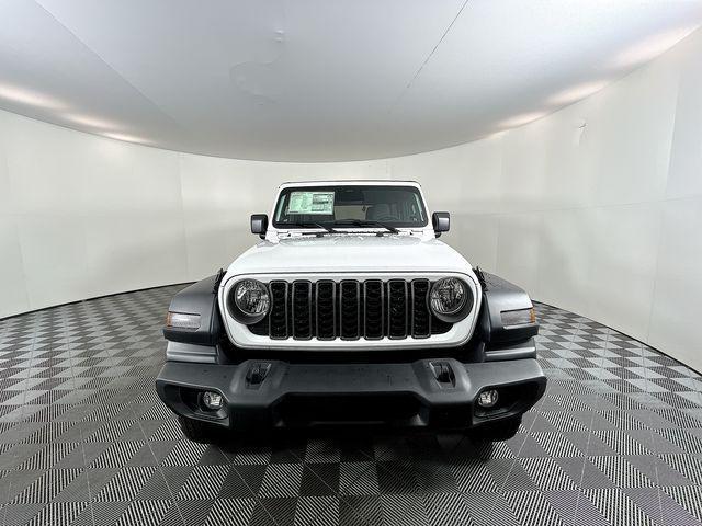 new 2026 Jeep Wrangler car, priced at $41,490