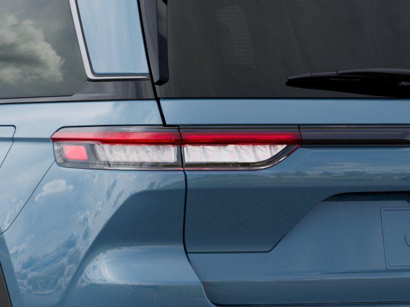 new 2026 Jeep Grand Cherokee car, priced at $46,660