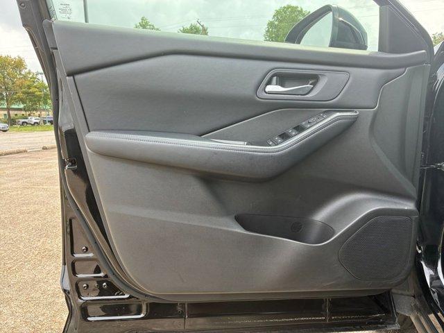 used 2025 Nissan Rogue car, priced at $22,298