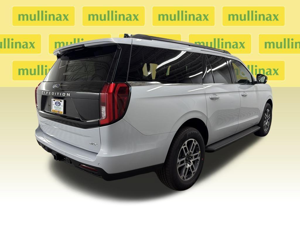 new 2026 Ford Expedition Max car, priced at $70,222