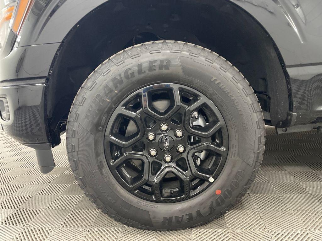 new 2025 Ford F-150 car, priced at $53,439
