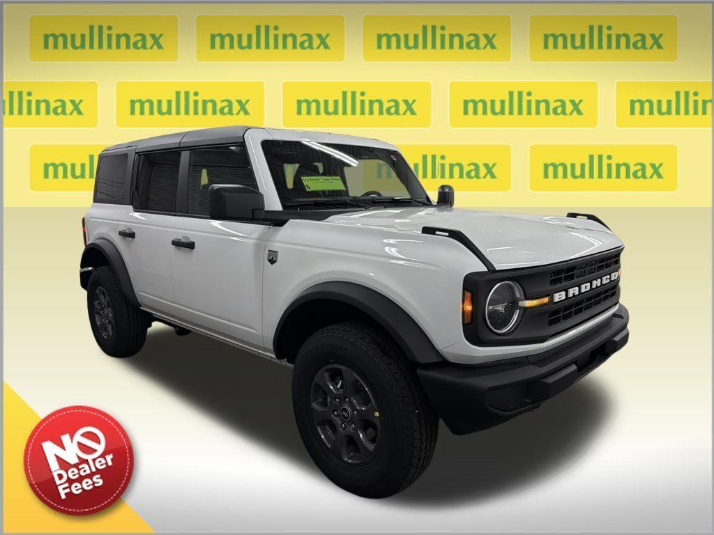 new 2025 Ford Bronco car, priced at $44,270