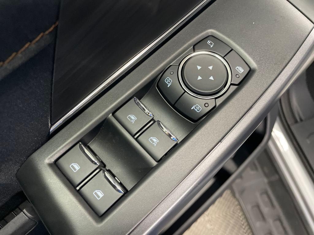 new 2025 Ford F-150 Lightning car, priced at $69,422