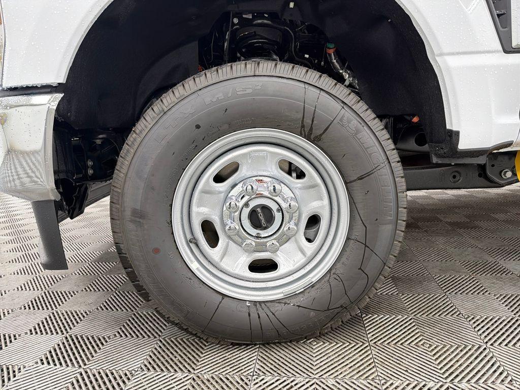 new 2026 Ford F-350 car, priced at $55,983