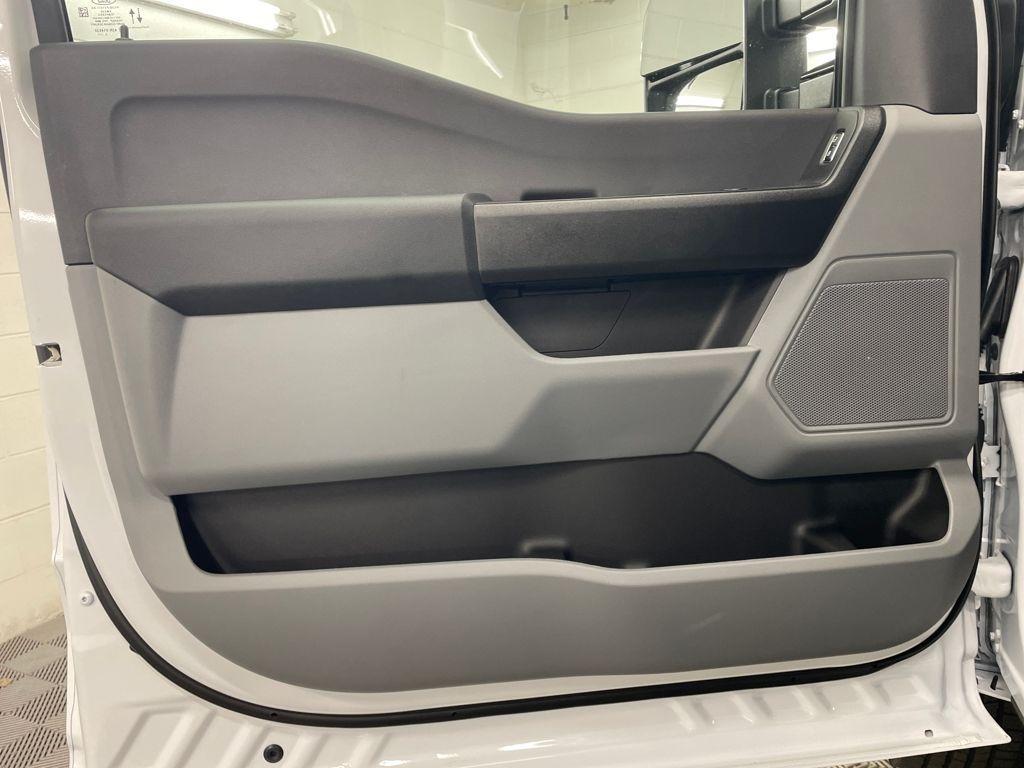 new 2026 Ford F-350 car, priced at $67,558