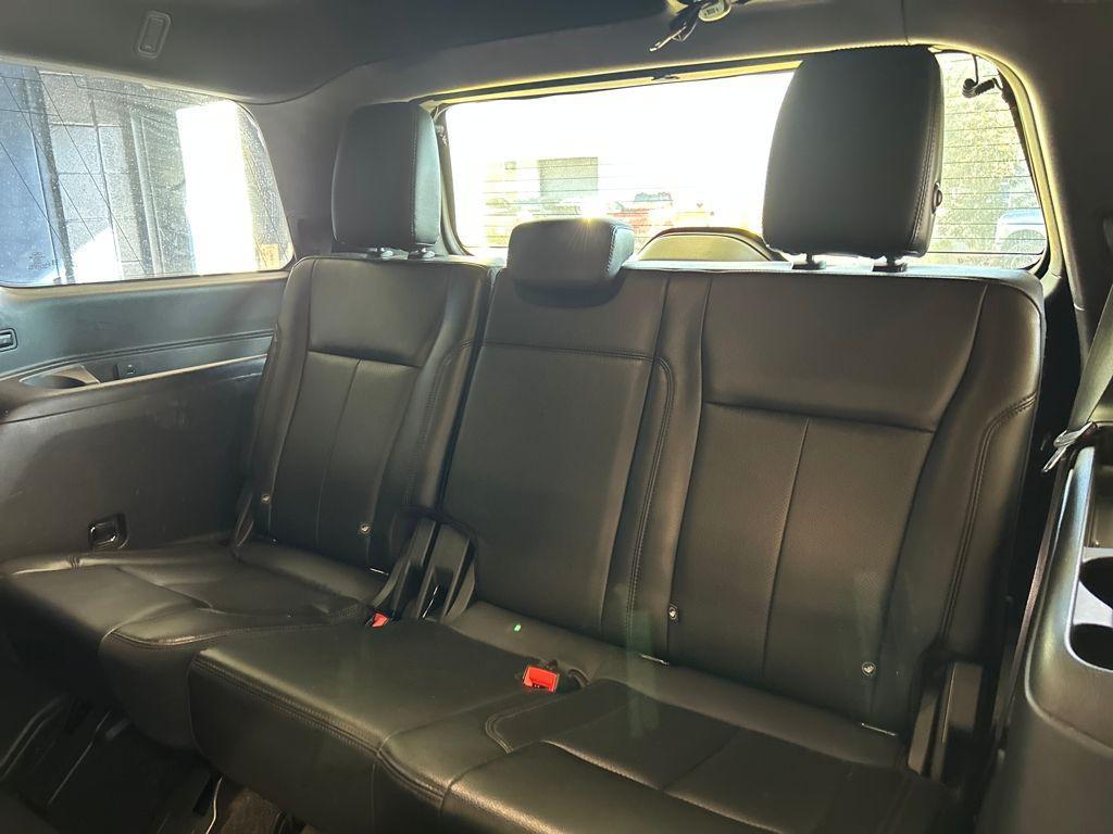 used 2021 Ford Expedition car, priced at $35,500
