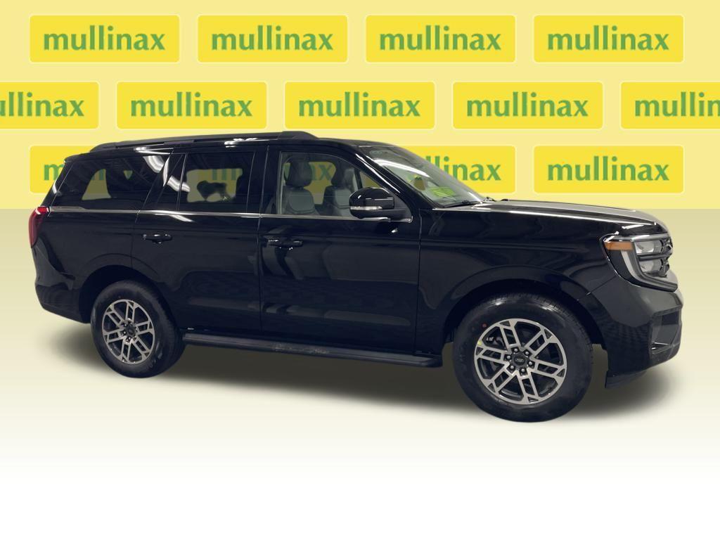 new 2025 Ford Expedition car, priced at $67,197