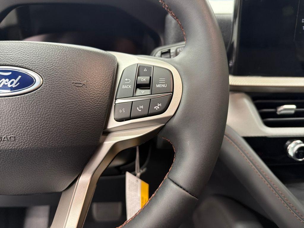 new 2026 Ford Explorer car, priced at $39,625