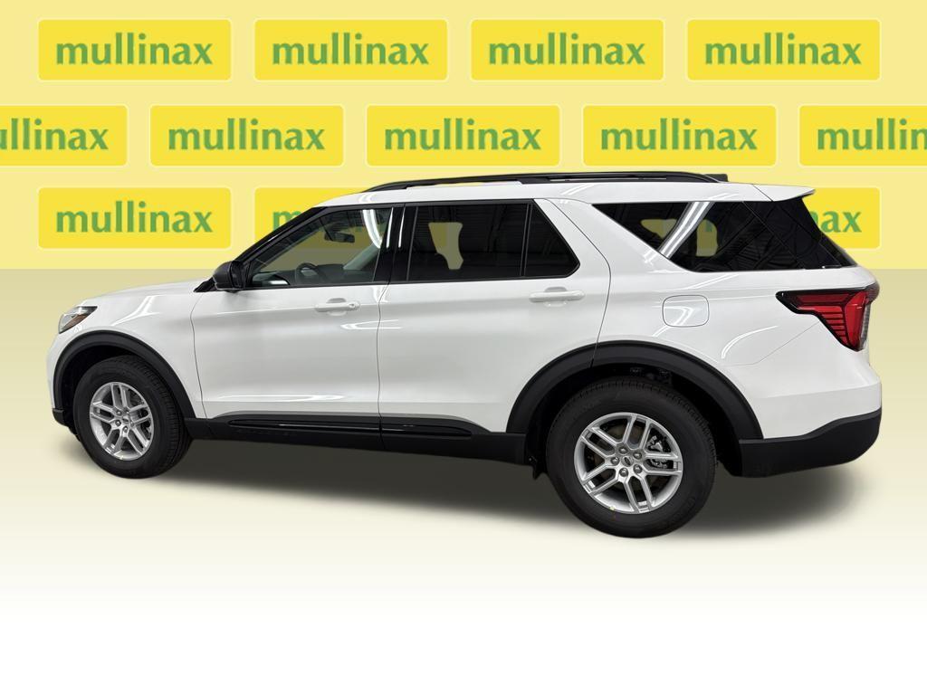 new 2026 Ford Explorer car, priced at $39,625