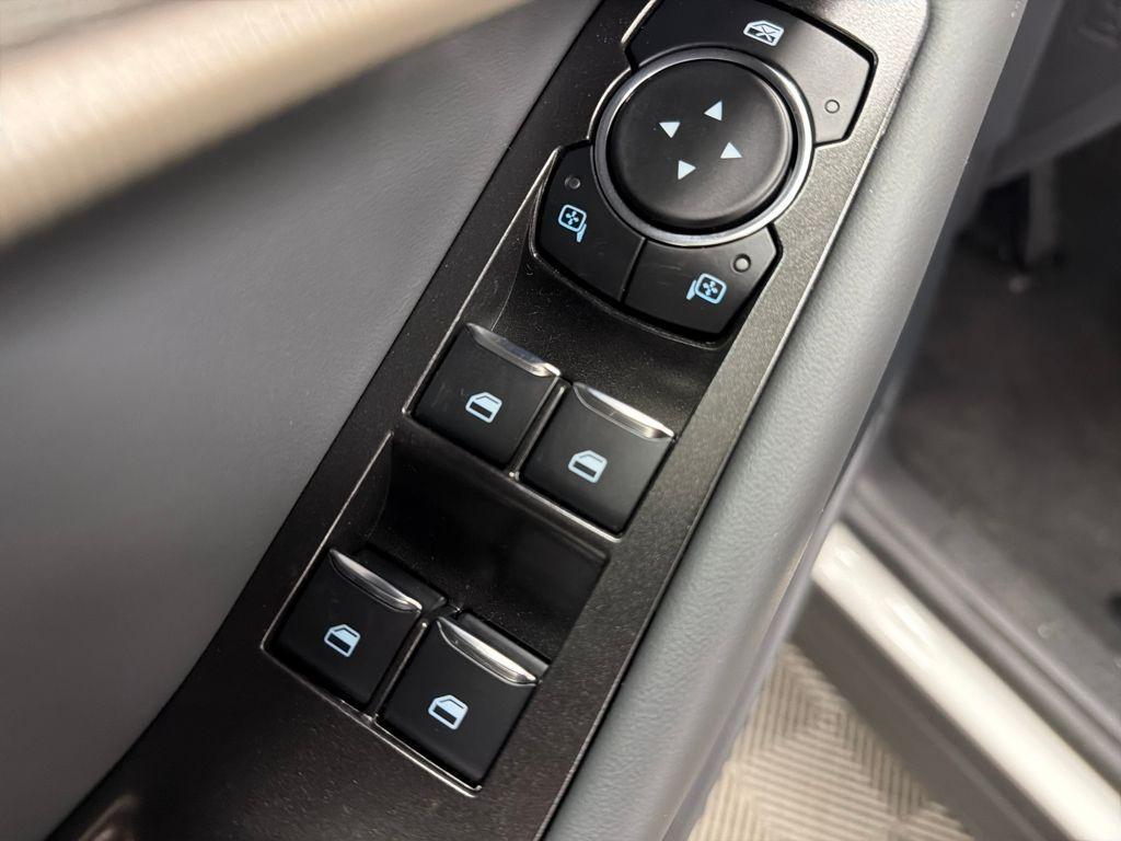 new 2026 Ford Explorer car, priced at $39,625