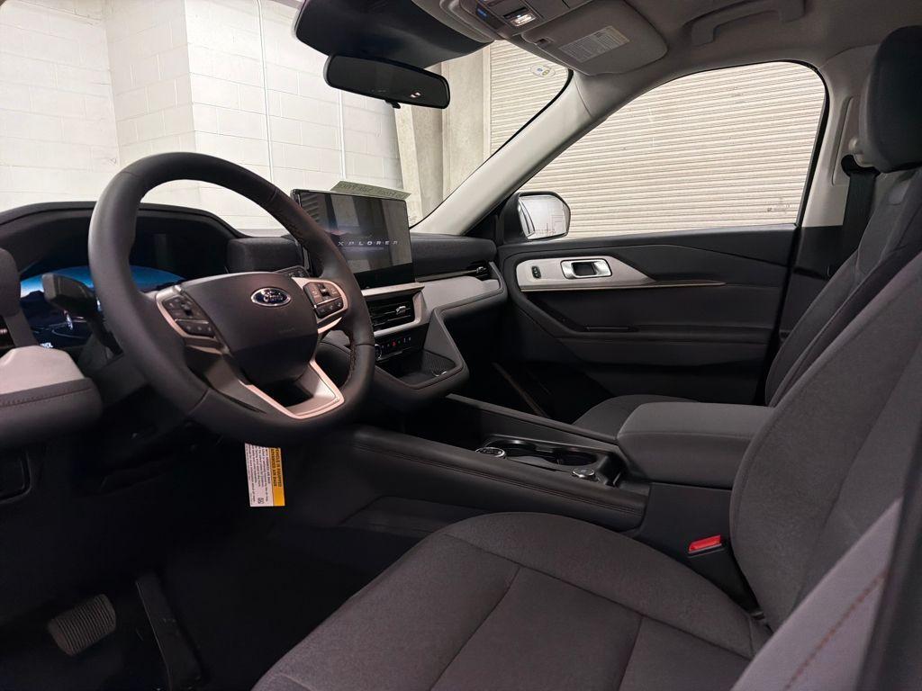 new 2026 Ford Explorer car, priced at $39,625