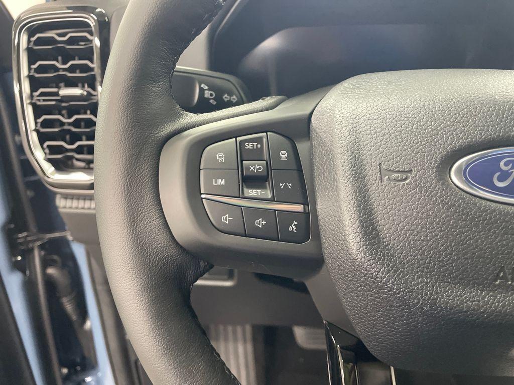 new 2025 Ford Ranger car, priced at $43,606