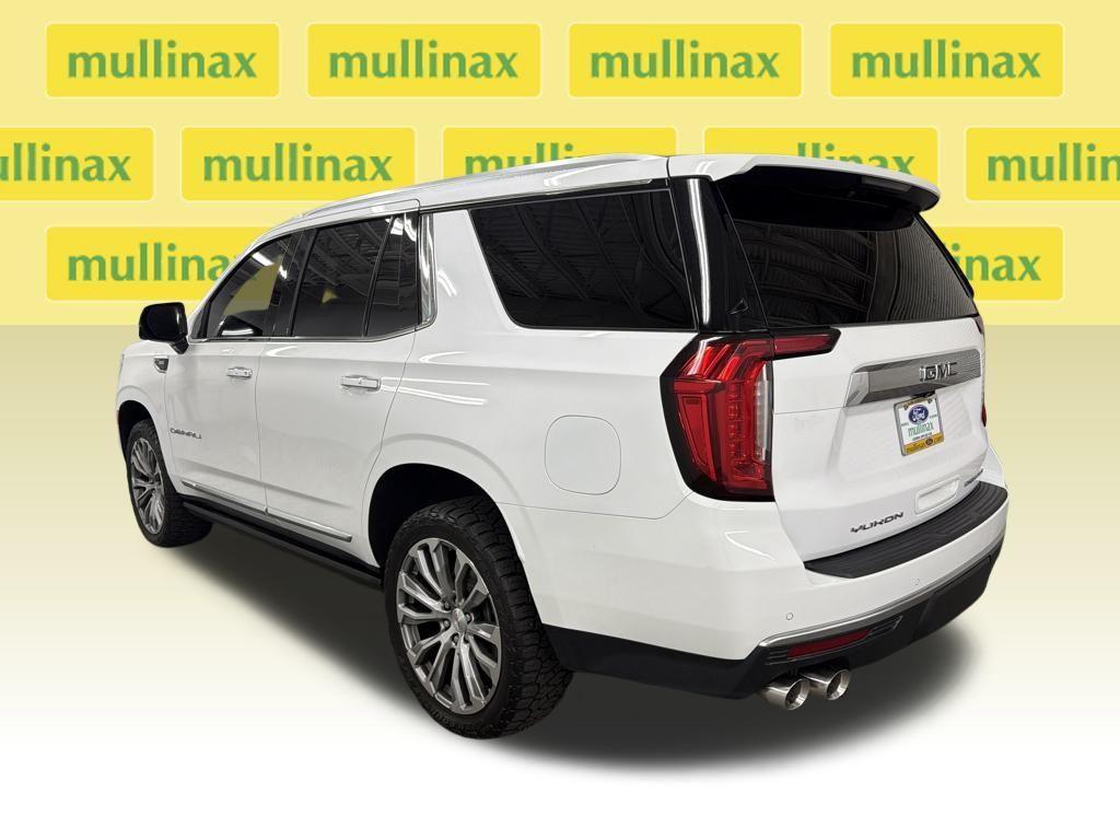 used 2022 GMC Yukon car, priced at $45,990