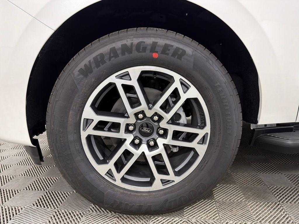 new 2026 Ford Expedition Max car, priced at $70,692