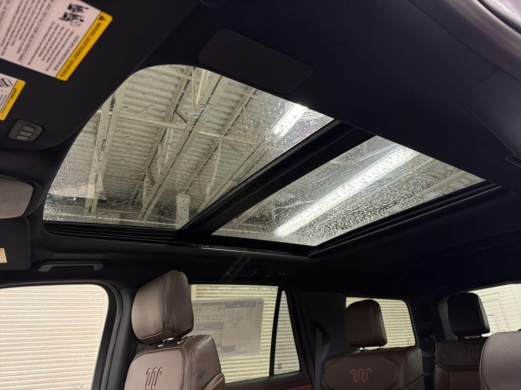 new 2025 Ford Expedition car, priced at $84,779