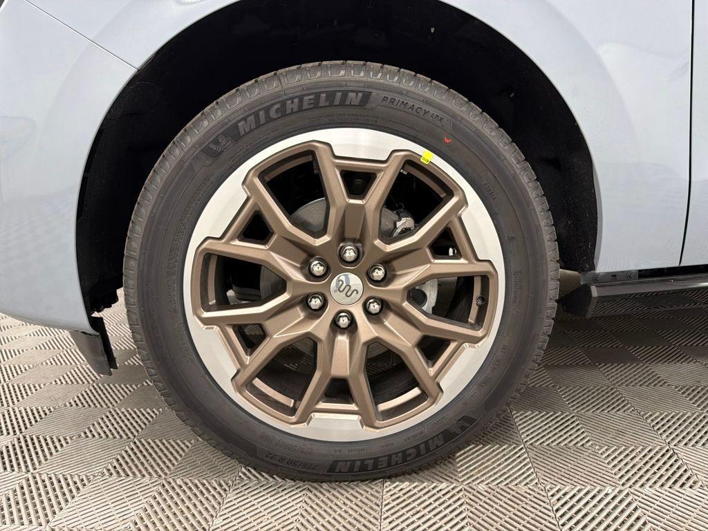 new 2025 Ford Expedition car, priced at $84,779