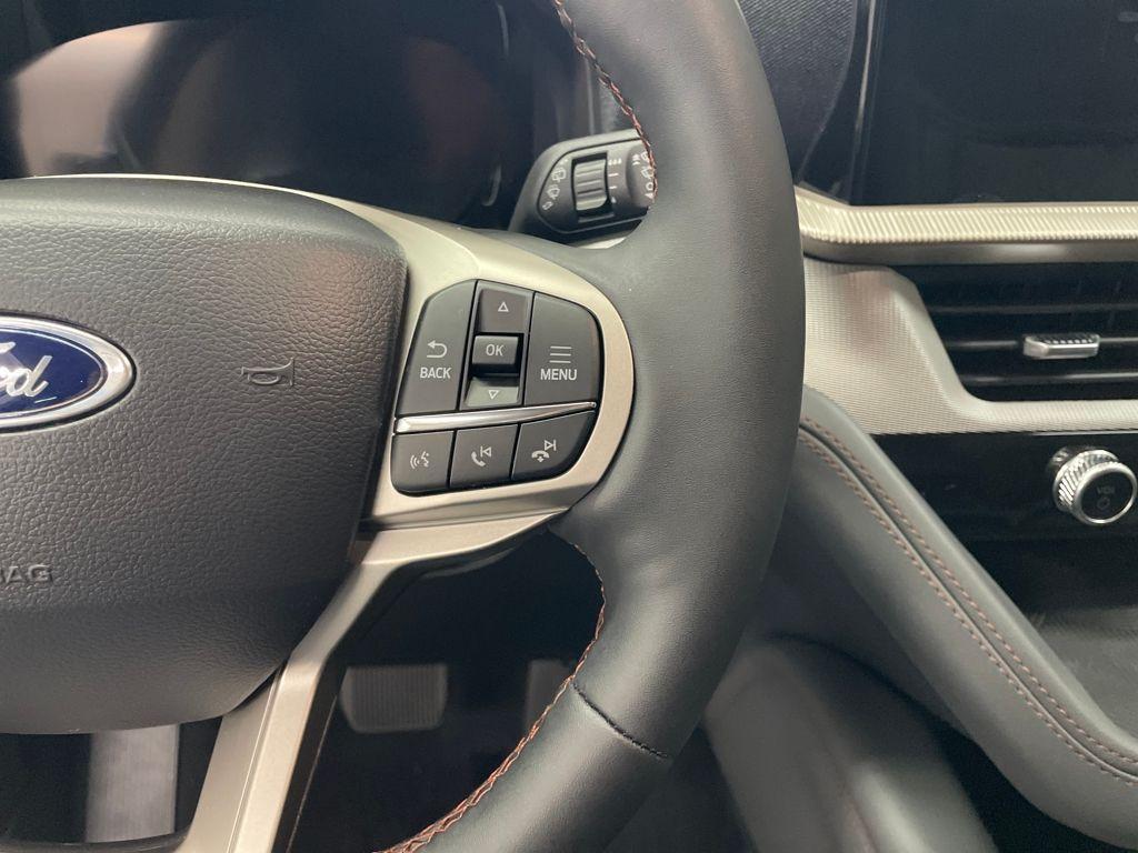 new 2025 Ford Explorer car, priced at $43,049