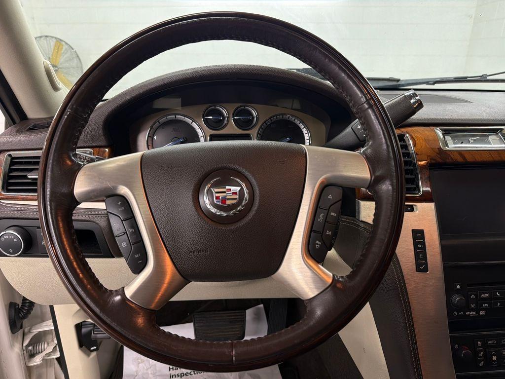 used 2013 Cadillac Escalade car, priced at $14,250