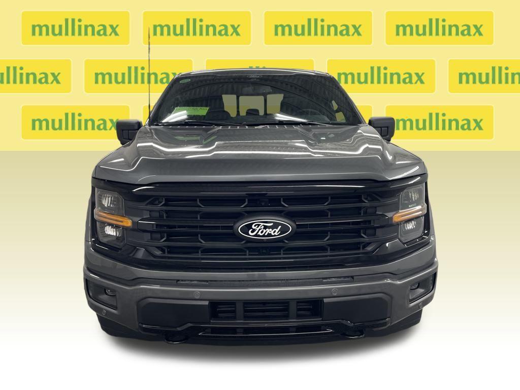 new 2025 Ford F-150 car, priced at $51,304