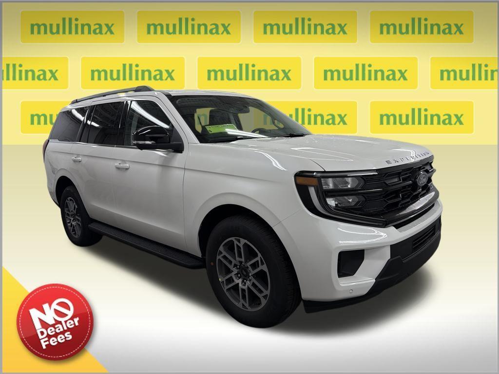 new 2025 Ford Expedition car, priced at $67,261