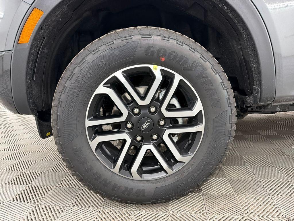 new 2025 Ford Ranger car, priced at $49,306