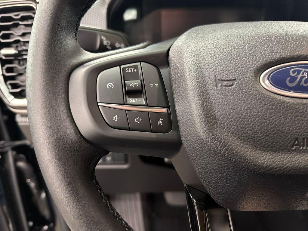 new 2025 Ford Ranger car, priced at $40,854