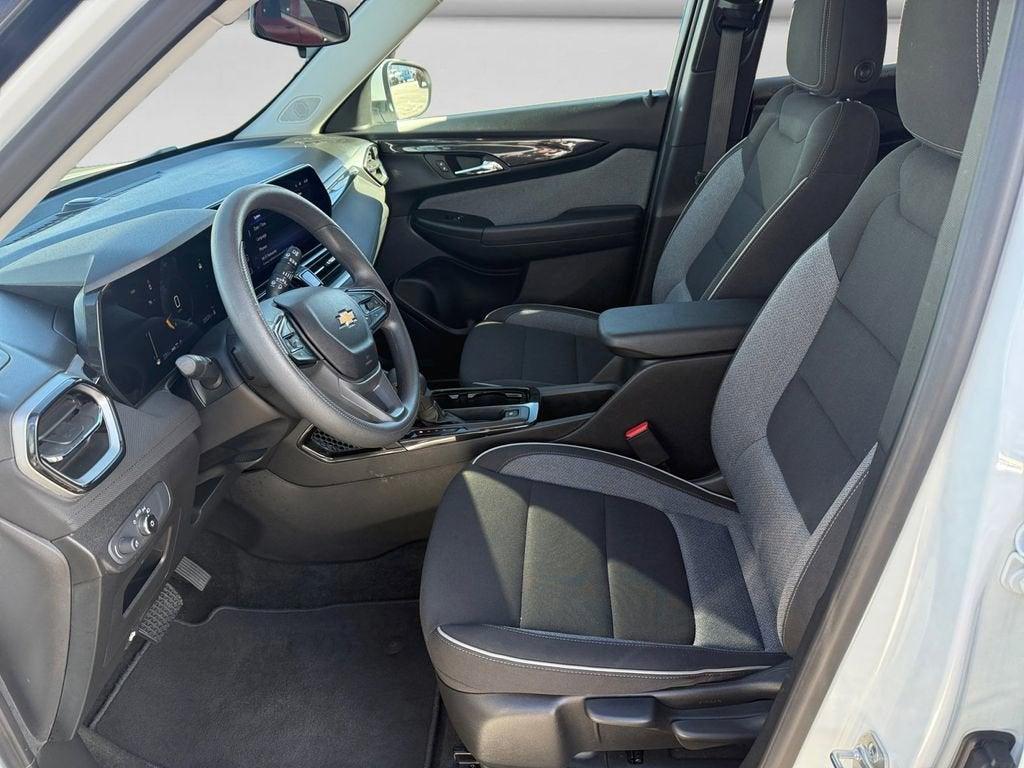 used 2025 Chevrolet TrailBlazer car, priced at $17,052