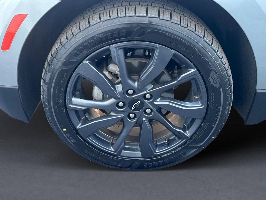 used 2024 Chevrolet Equinox car, priced at $25,999