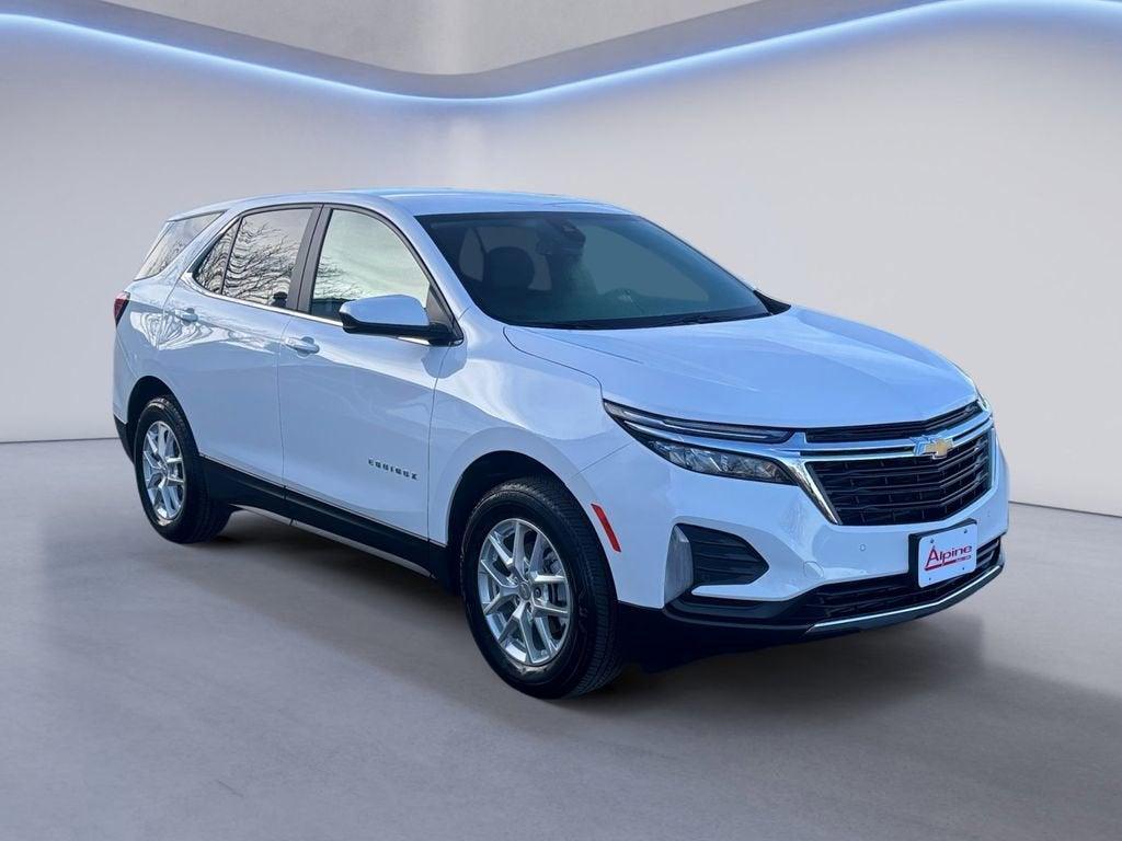 used 2024 Chevrolet Equinox car, priced at $17,313