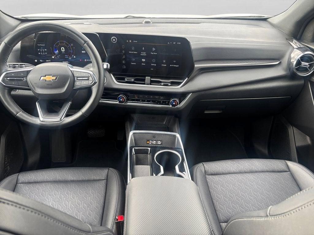 used 2025 Chevrolet Equinox car, priced at $19,723