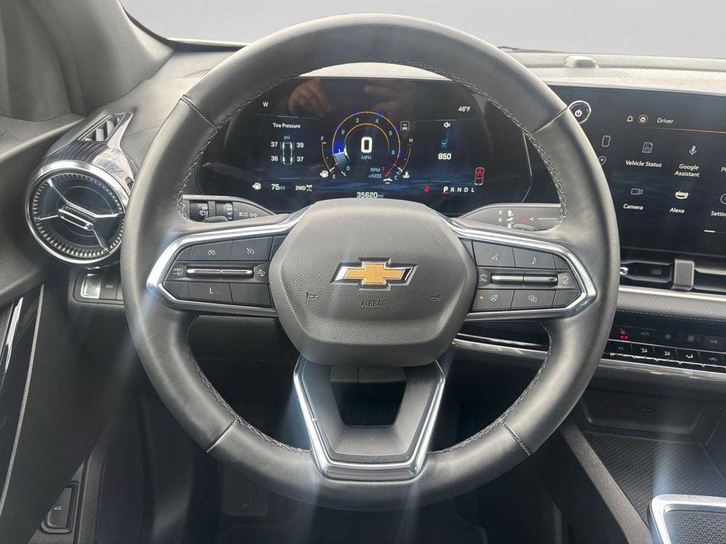 used 2025 Chevrolet Equinox car, priced at $19,723