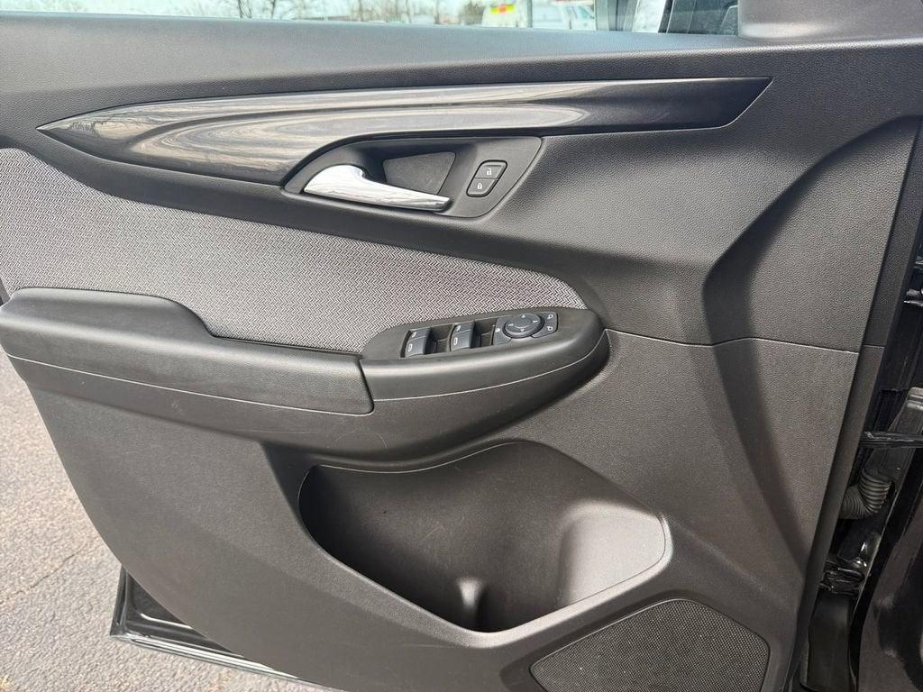 used 2025 Chevrolet TrailBlazer car, priced at $18,699