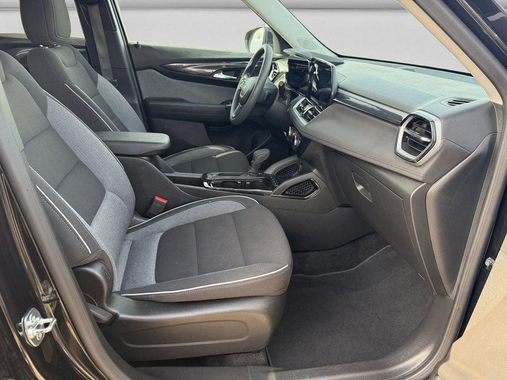used 2025 Chevrolet TrailBlazer car, priced at $18,699