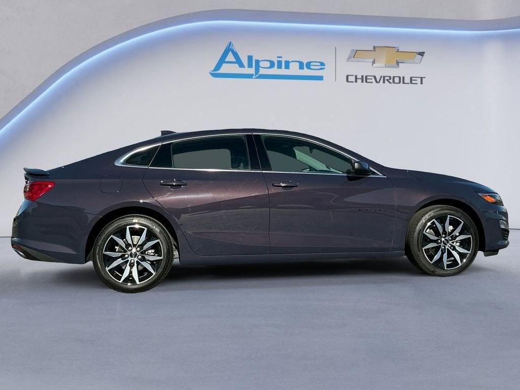 new 2025 Chevrolet Malibu car, priced at $23,400