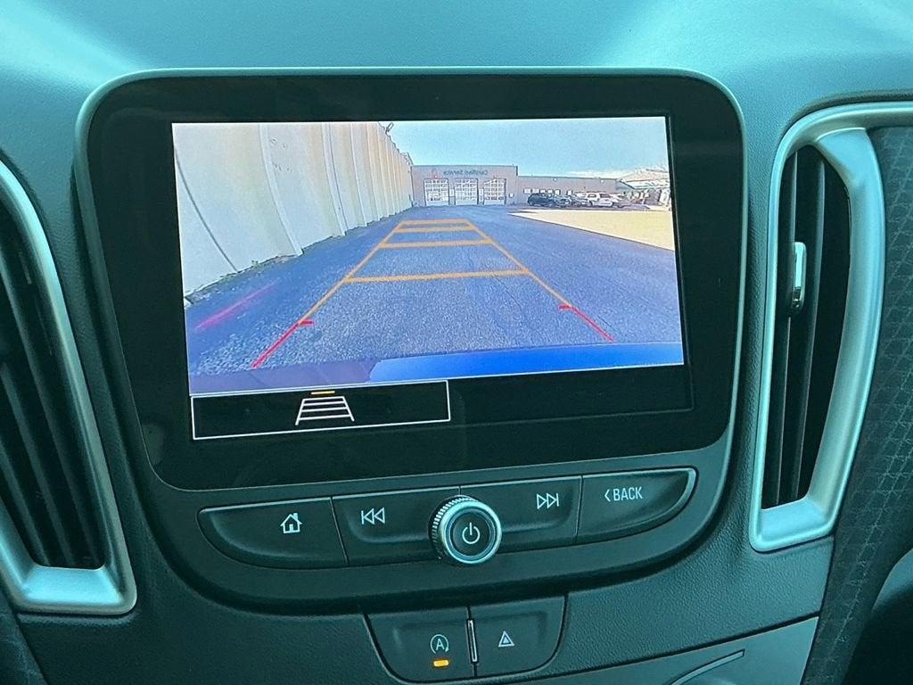 new 2025 Chevrolet Malibu car, priced at $23,400