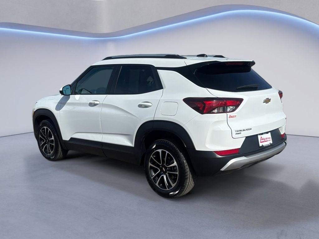 used 2025 Chevrolet TrailBlazer car, priced at $17,999