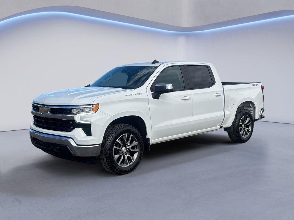 used 2022 Chevrolet Silverado 1500 car, priced at $30,999
