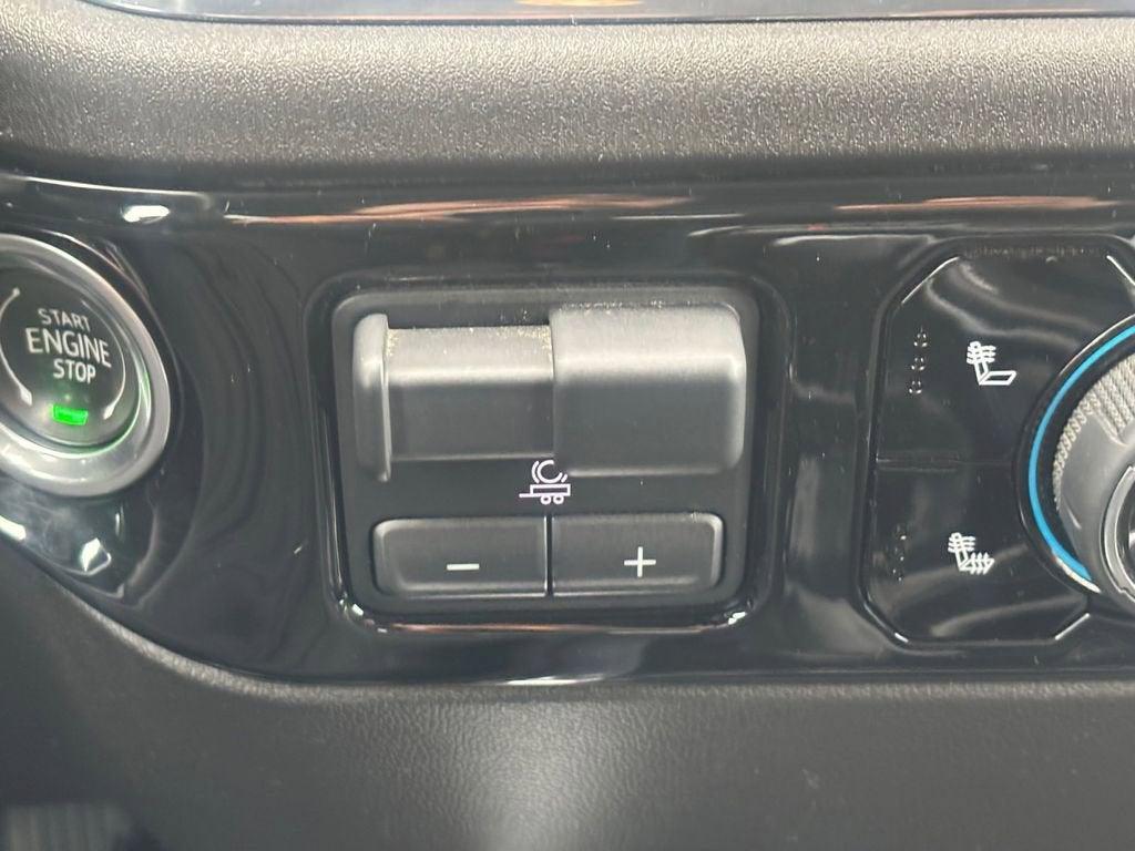 used 2024 Chevrolet Silverado 1500 car, priced at $43,988