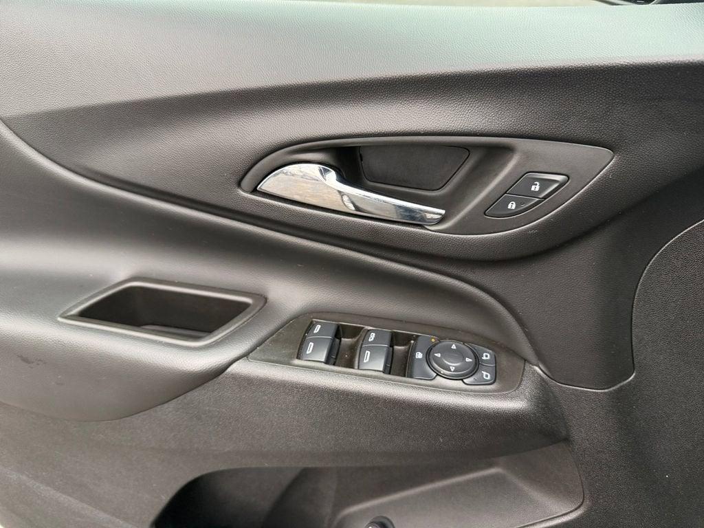 used 2024 Chevrolet Equinox car, priced at $17,139