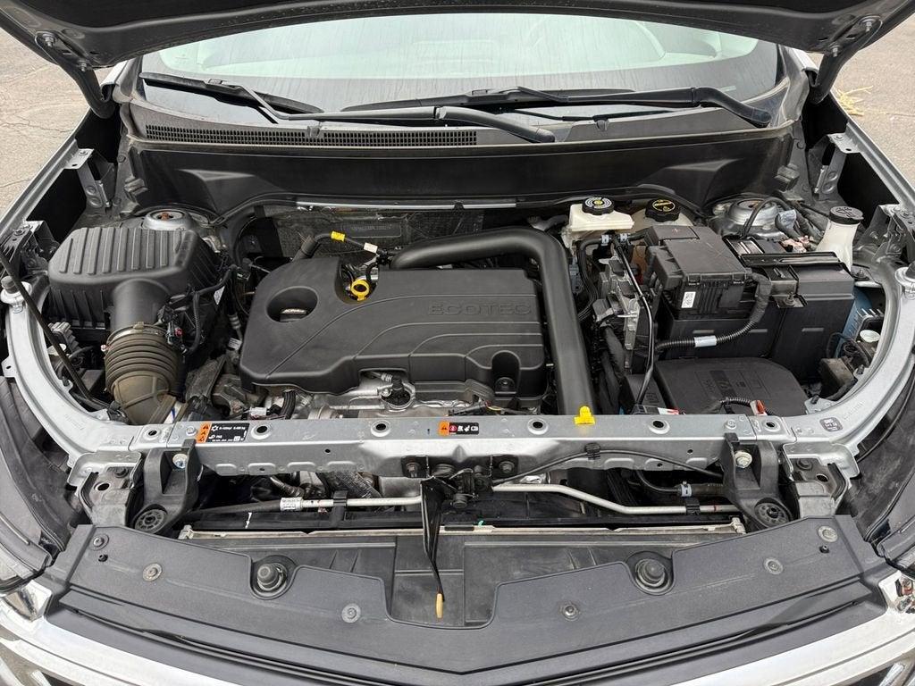 used 2024 Chevrolet Equinox car, priced at $17,139