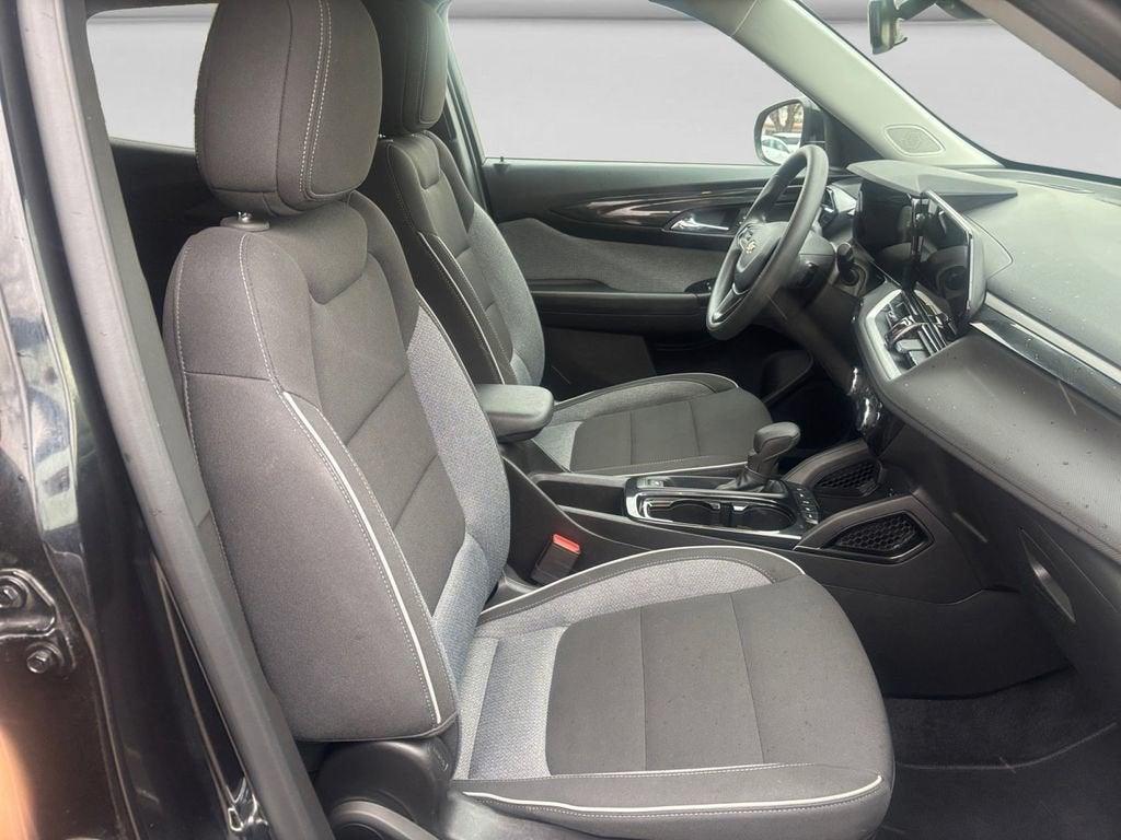 used 2025 Chevrolet TrailBlazer car, priced at $17,672
