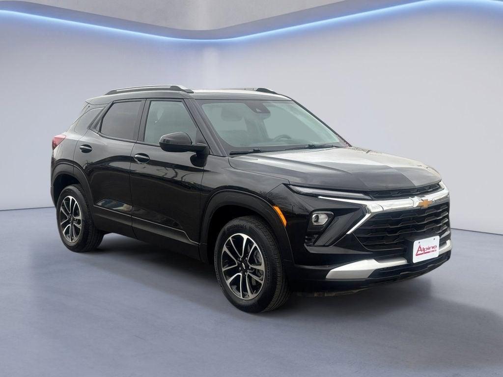 used 2025 Chevrolet TrailBlazer car, priced at $17,672